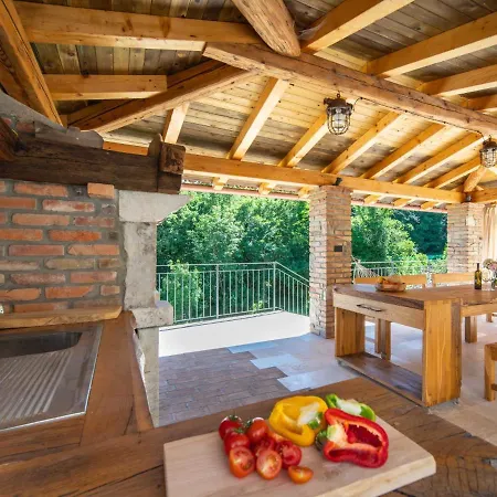 Holiday Oliti Vakantiehuis *