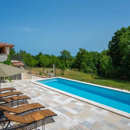 Vakantiehuis Holiday Oliti